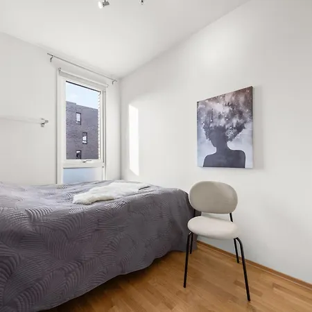 Luxury 3-bedroom Flat With Seaview In Appartement