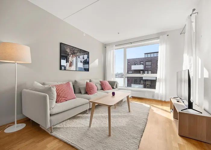 Luxury 3-bedroom Flat With Seaview In Lägenhet